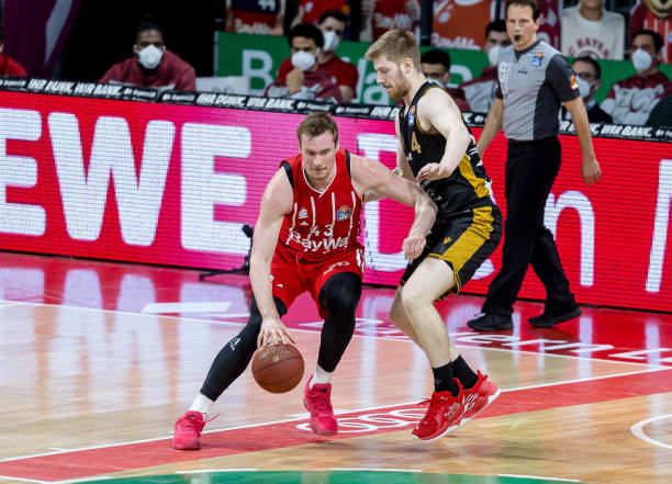 坦队在亚洲 坦队在亚洲