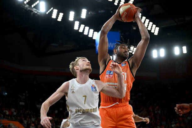 娃发挥出了 娃发挥出了